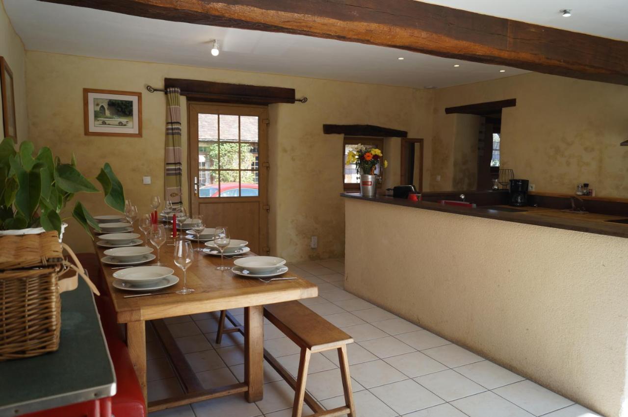 Villa 24H Le Mans - Les Haies Gite, Near Le Mans Circuit Coulans-sur-Gée Exterior foto