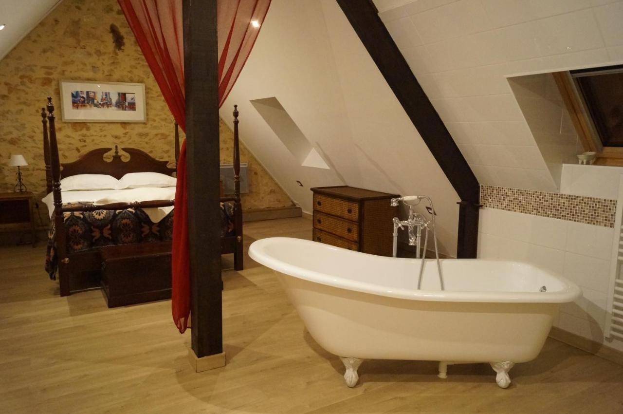 Villa 24H Le Mans - Les Haies Gite, Near Le Mans Circuit Coulans-sur-Gée Exterior foto